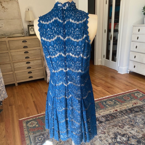 Trixxi Clothing Company Beautiful Teal Lace Cocktail Dress - Size S - Picture 9 of 14